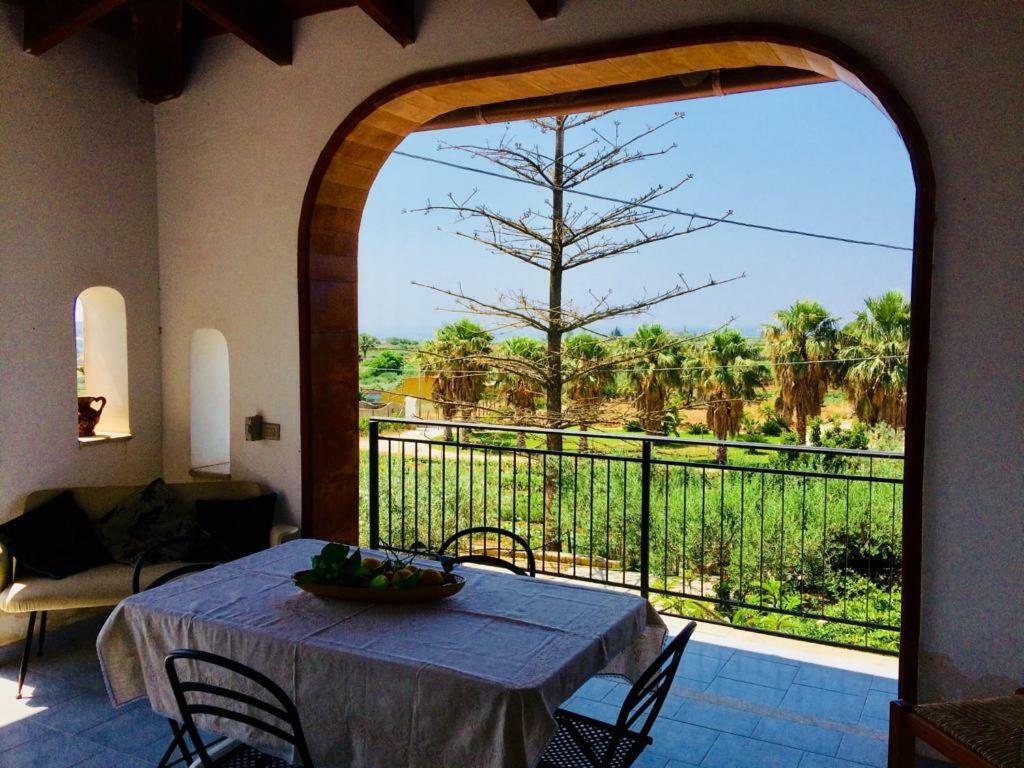 Вилла Casa Vacanza Mariaoliva Менфи Экстерьер фото