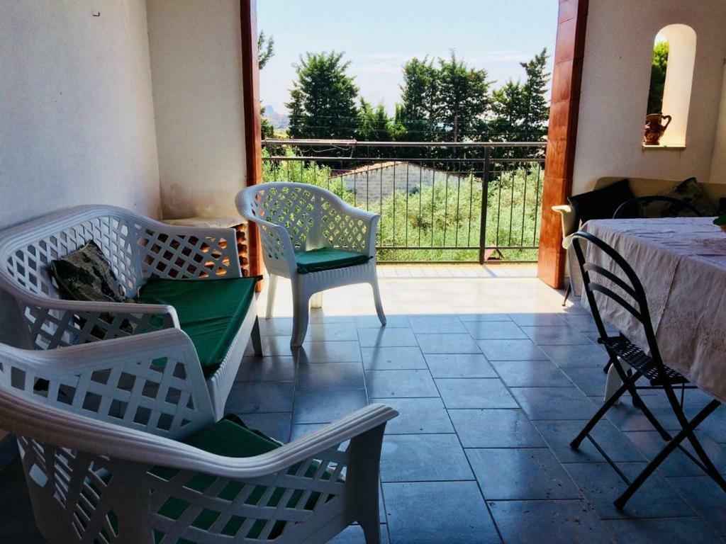 Вилла Casa Vacanza Mariaoliva Менфи Экстерьер фото